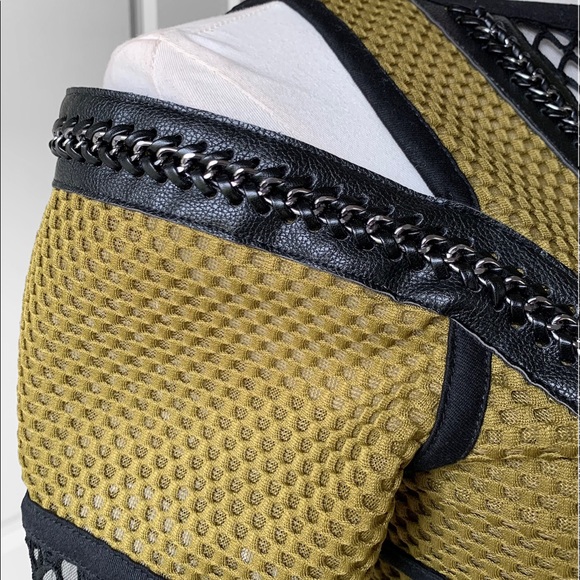 ELIYA THE LABEL Dorset Cut Out Chain Dress - Picture 7 of 13